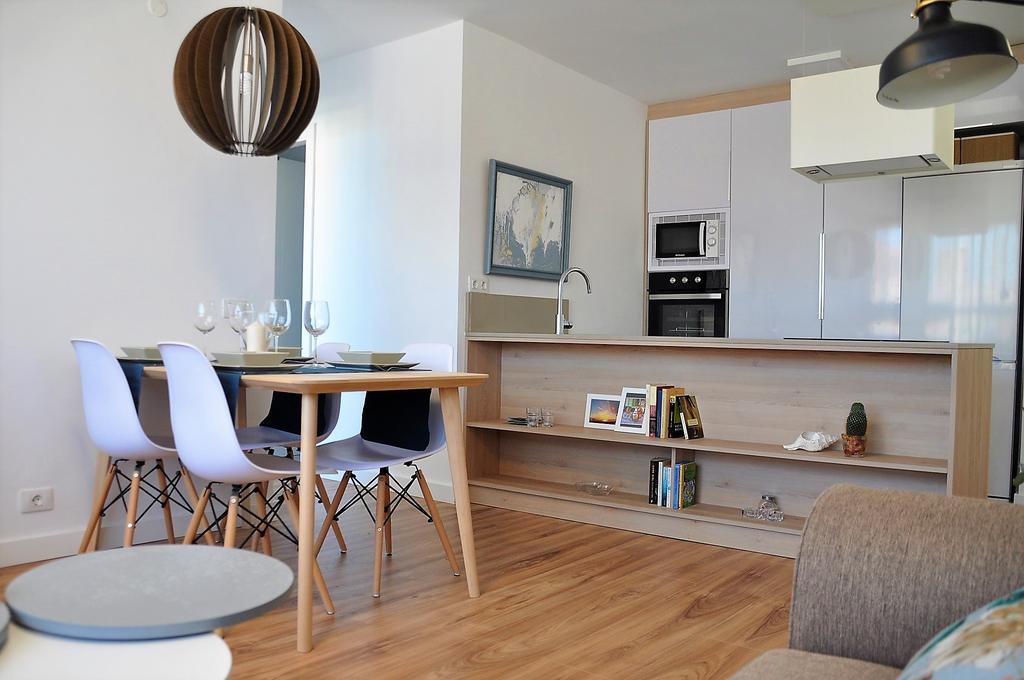 Appartement En La Rambla Con Piscina